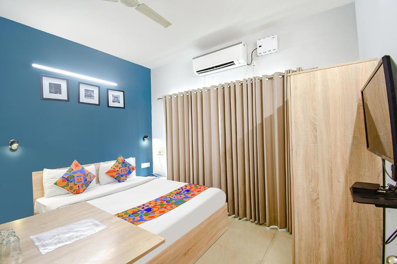 Fabhotel Silverkey Калькутта Экстерьер фото